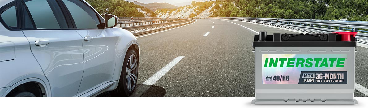 image d’une voiture sur route avec batterie MTX Interstate