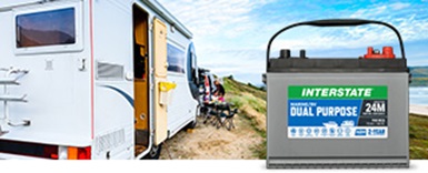 image d’un véhicule récréatif avec batterie à double usage Interstate